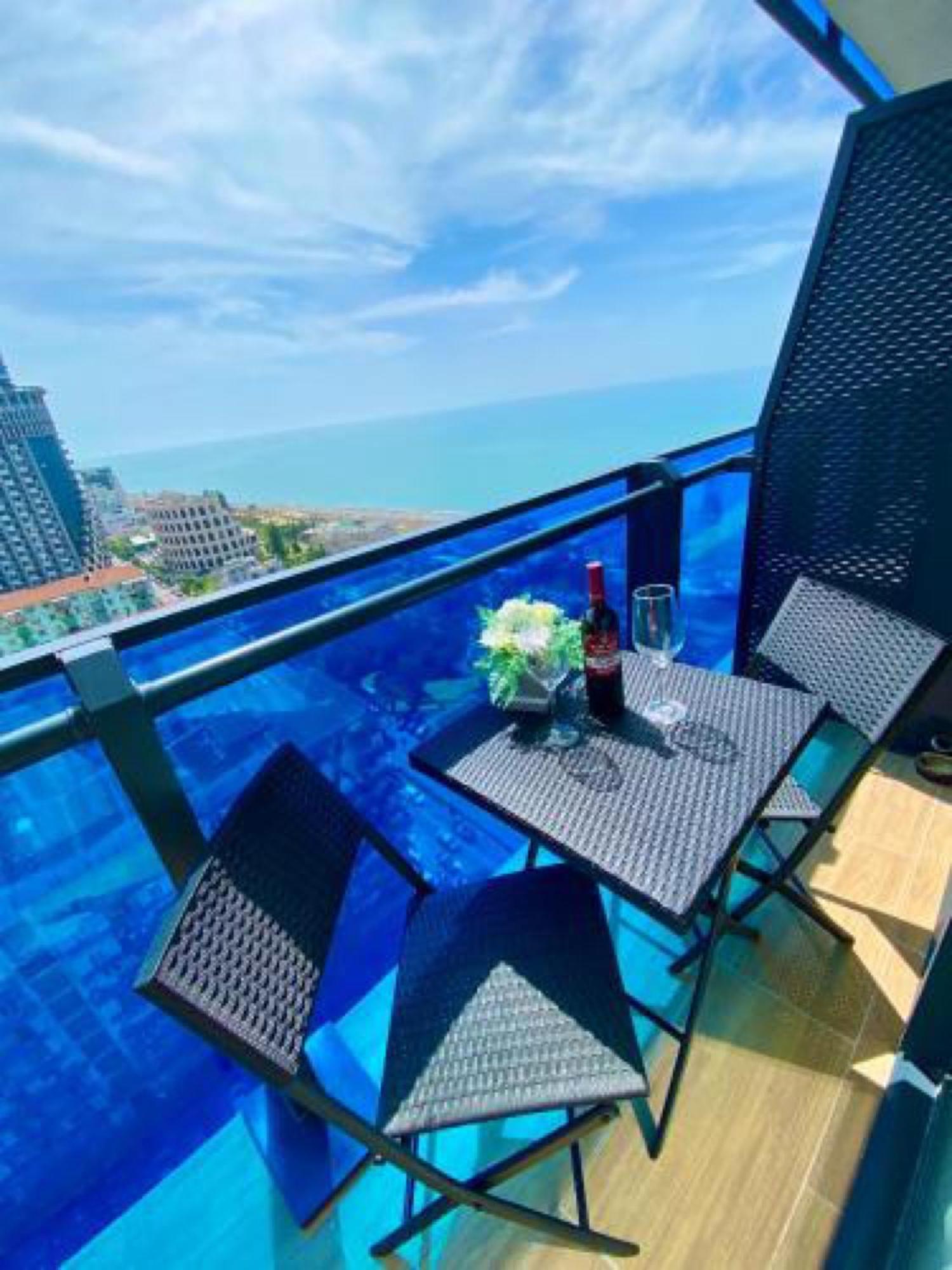 Sea View Orbi City Aparthotel Batumi Eksteriør bilde