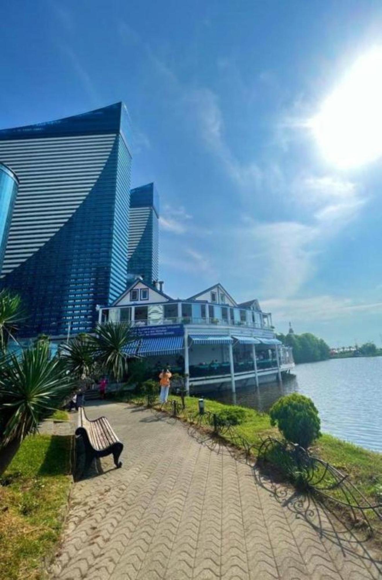 Sea View Orbi City Aparthotel Batumi Eksteriør bilde
